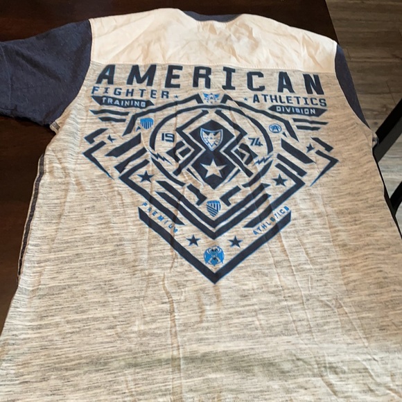 Large American fighter shirt - Picture 2 of 2